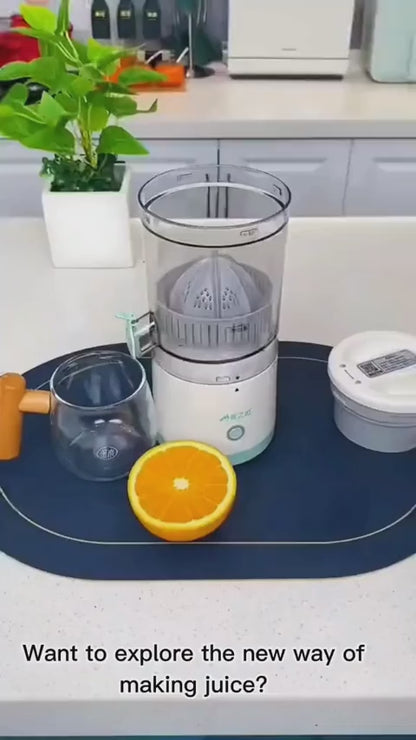 Manual Citrus Juicer & Squeezer – Portable Hand-Press Fruit Juicer with Built-in Strainer and Measuring Cup