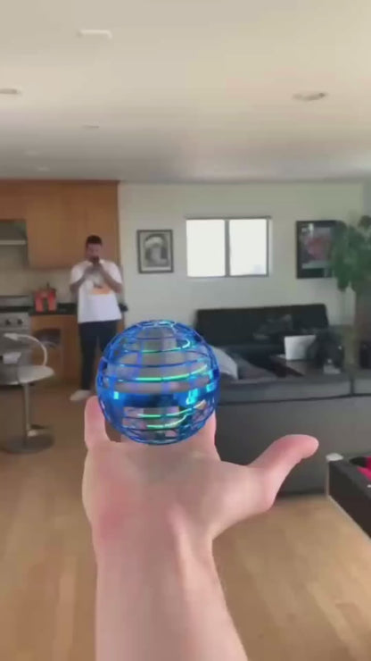 Flying Spinner Fidget Toys Flying Ball Toy Controllable Magic Ball Boomerang Flyorb Magic Drone Orb Fly Nova Child Gift Kids Toy (random color)